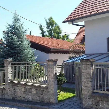 Emma - Free Parking, Ac, Wifi Appartement *