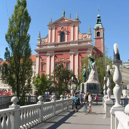 Emma - Free Parking, Ac, Wifi Appartement