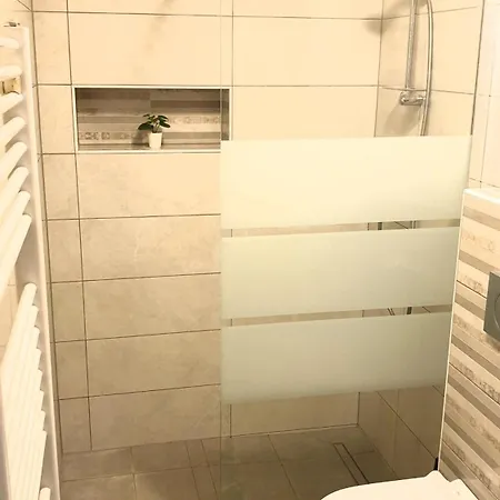 Emma - Free Parking, Ac, Wifi * 류블랴나